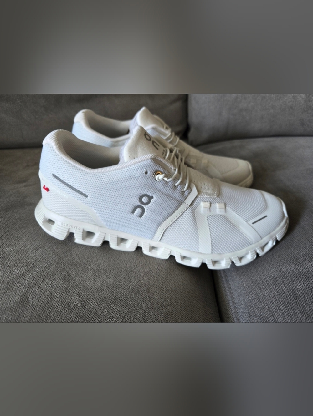 New On Running White Sneakers Women's 9